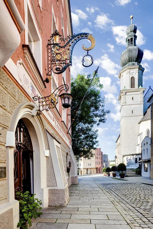 Altstadt- Und Businesshotel Pfaubraeu - Brauereigasthof - Fruehstuecksbuffet - Kostenfreie Radgarage - Hunde Willkommen Trostberg an der Alz Quarto foto